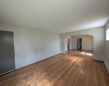 300 Burlington Avenue - Photo Thumbnail 1