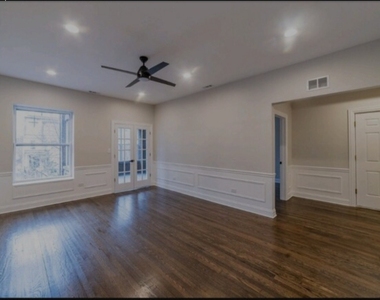 5826 S Michigan Avenue - Photo Thumbnail 12