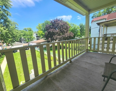 1018 S Maple Avenue - Photo Thumbnail 11