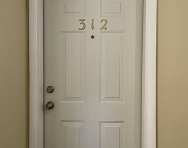 10037 S Walnut Terrace - Photo Thumbnail 1