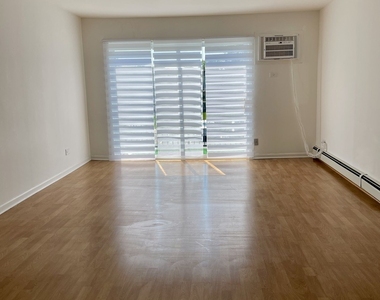 10037 S Walnut Terrace - Photo Thumbnail 2