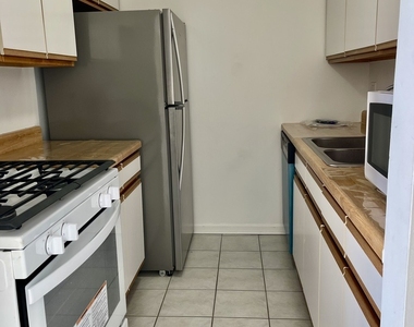 10037 S Walnut Terrace - Photo Thumbnail 3