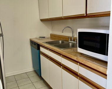 10037 S Walnut Terrace - Photo Thumbnail 4