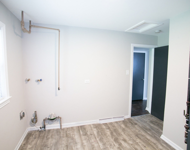 8837 S Talman Avenue - Photo Thumbnail 13