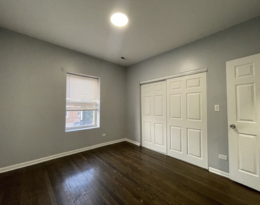 3935 W Division Street - Photo Thumbnail 2