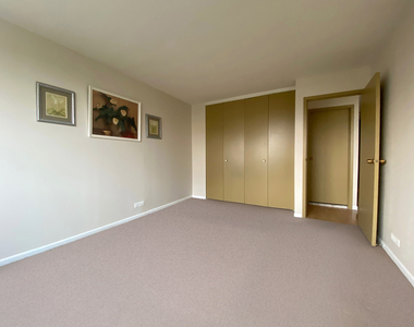 5100 N Marine Drive - Photo Thumbnail 19