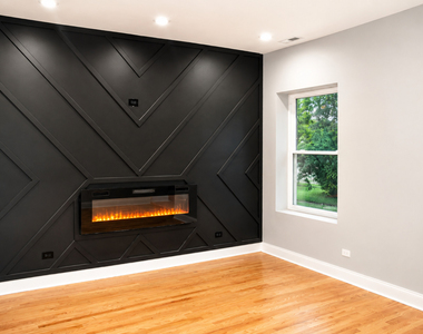 10919 S King Drive - Photo Thumbnail 3