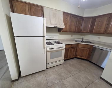 301 Gregory Street - Photo Thumbnail 5