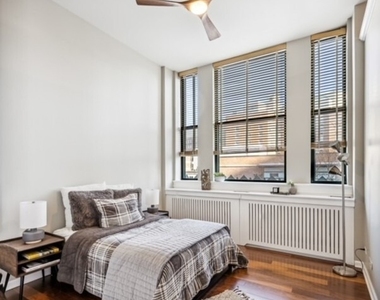 807 Church Street - Photo Thumbnail 15