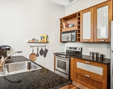 807 Church Street - Photo Thumbnail 4