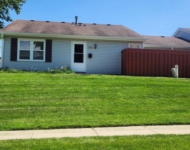 2006 Hastings Drive - Photo Thumbnail 2
