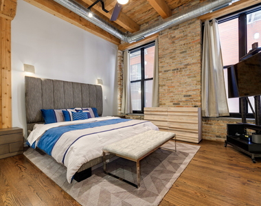 154 W Hubbard Street - Photo Thumbnail 16
