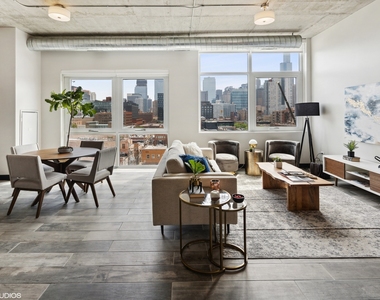 171 N Aberdeen Street - Photo Thumbnail 9
