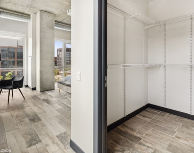 171 N Aberdeen Street - Photo Thumbnail 18