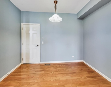 3211 S Ronan Drive - Photo Thumbnail 10