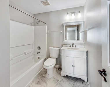 3211 S Ronan Drive - Photo Thumbnail 26