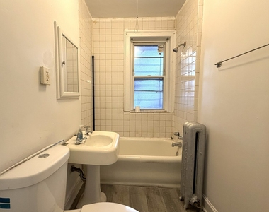 7656 S East End Avenue - Photo Thumbnail 8
