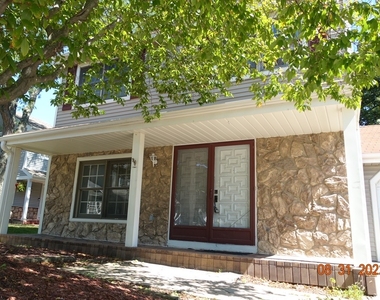 641 Dordan Court - Photo Thumbnail 1