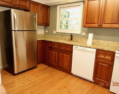 641 Dordan Court - Photo Thumbnail 12