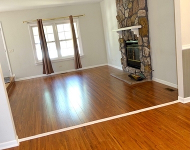 641 Dordan Court - Photo Thumbnail 7