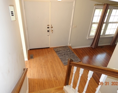 641 Dordan Court - Photo Thumbnail 2