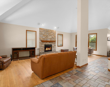 24456 Tufton Street - Photo Thumbnail 5