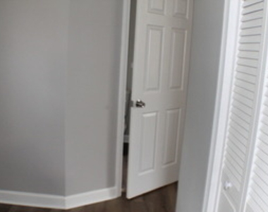 2101 Eshcol Avenue - Photo Thumbnail 5
