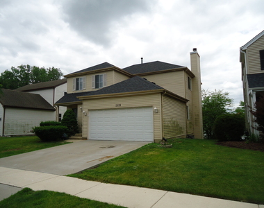 2539 Brunswick Circle - Photo Thumbnail 2