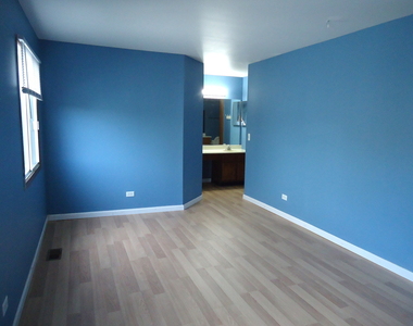 2539 Brunswick Circle - Photo Thumbnail 9