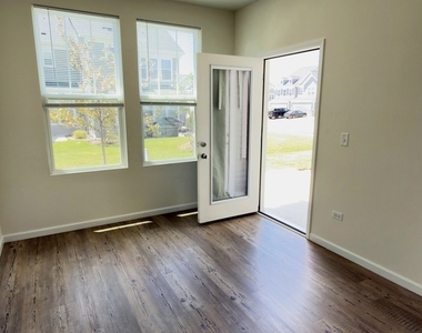 659 Switchgrass Way - Photo Thumbnail 24