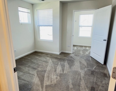 659 Switchgrass Way - Photo Thumbnail 19