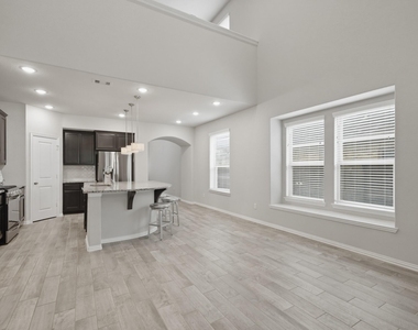 10602 Wagner Street - Photo Thumbnail 7
