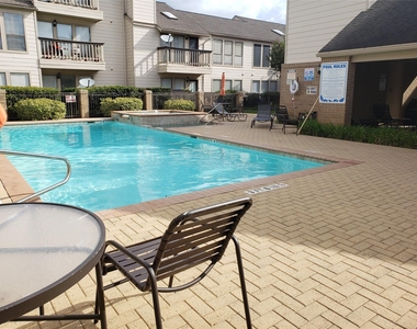 2277 S Kirkwood Road - Photo Thumbnail 21