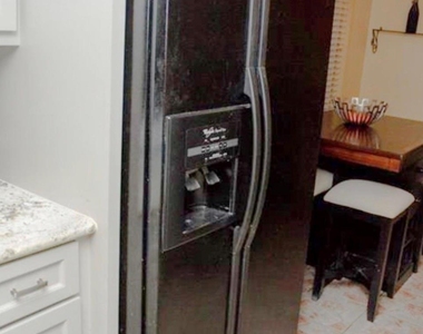 10114 Kirkvale Drive - Photo Thumbnail 5