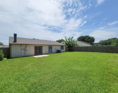 8530 Quail Burg Lane - Photo Thumbnail 33
