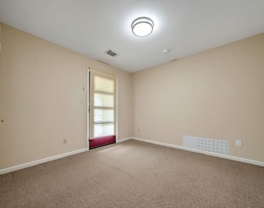 10732 Briar Forest Drive - Photo Thumbnail 14