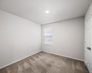25411 Farmstead Prairie Place - Photo Thumbnail 23