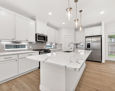 21227 Teal Lovegrass Lane - Photo Thumbnail 15