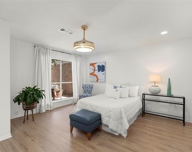 2019 Wilcrest Drive - Photo Thumbnail 11