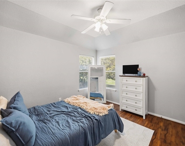 3711 Hill Family Lane - Photo Thumbnail 23