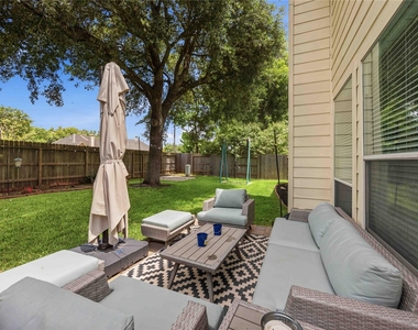 3711 Hill Family Lane - Photo Thumbnail 28