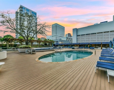 1111 Caroline Street - Photo Thumbnail 17