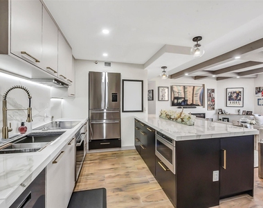 1111 Caroline Street - Photo Thumbnail 6