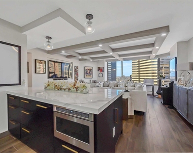 1111 Caroline Street - Photo Thumbnail 7