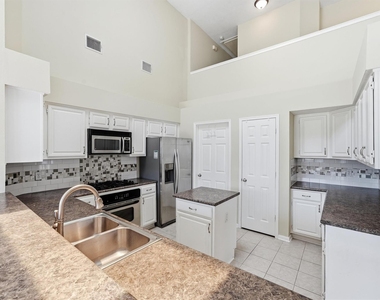 7419 Timber Ridge Trail - Photo Thumbnail 8
