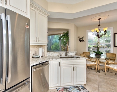 2190 Arielle Drive - Photo Thumbnail 6