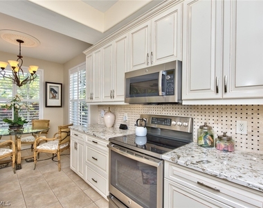 2190 Arielle Drive - Photo Thumbnail 7