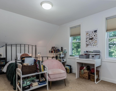 12 Woodside - Photo Thumbnail 25