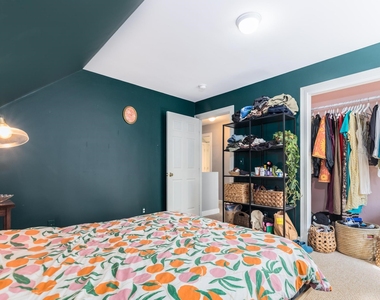 12 Woodside - Photo Thumbnail 21