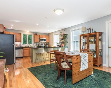 12 Woodside - Photo Thumbnail 9